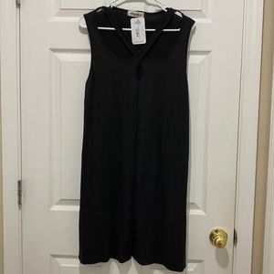 3/$10 ❤️❤️❤️ Haptics Twist Little Black Dress